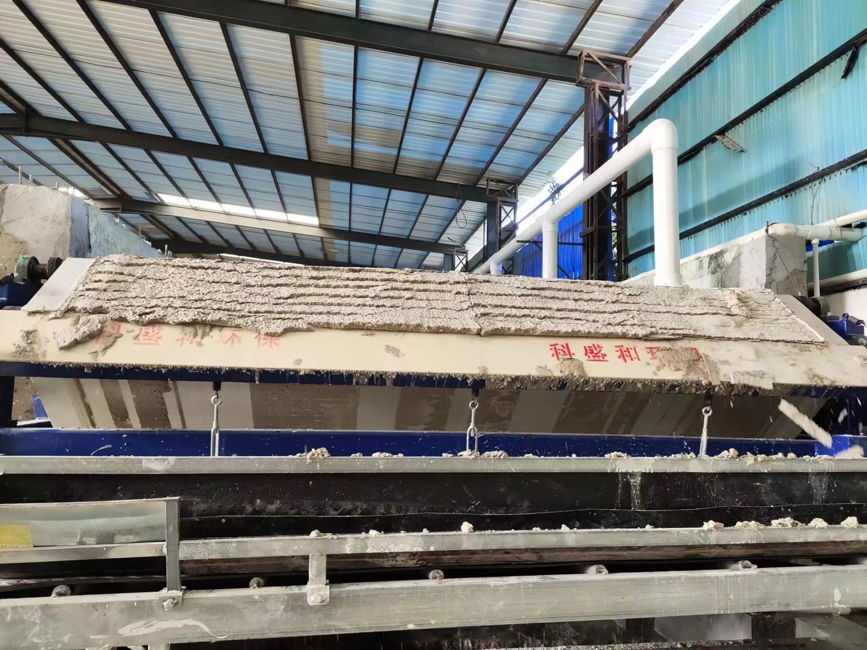 再生資源回收樹(shù)脂粉脫水真空過(guò)濾機(jī)